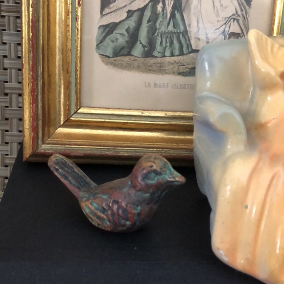 Vignette Set Of Three Victorian Style Decor Pieces - Picture 8 of 16